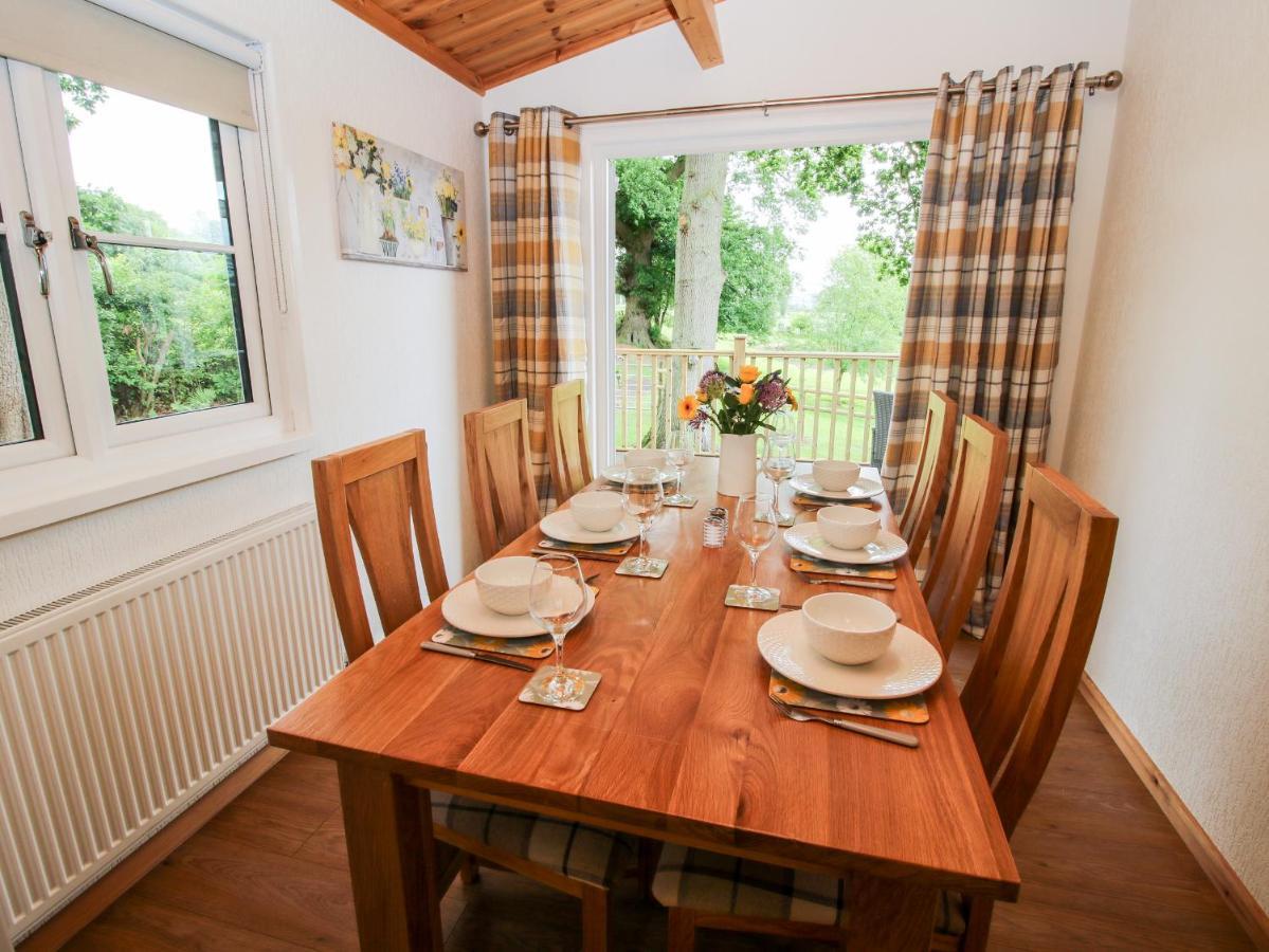 The Log Cabin Tenbury Zewnętrze zdjęcie